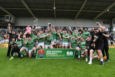110525 - Caerphilly RFC v St Albans RFC - Mens Divison 2 Cup Final - Caerphilly celebrate lifting the trophy at full time