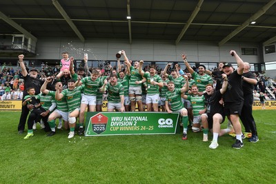 110525 - Caerphilly RFC v St Albans RFC - Mens Divison 2 Cup Final - Caerphilly celebrate lifting the trophy at full time