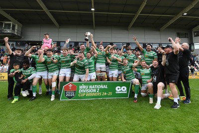 110525 - Caerphilly RFC v St Albans RFC - Mens Divison 2 Cup Final - Caerphilly celebrate lifting the trophy at full time