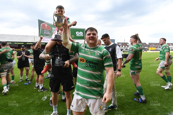 110525 - Caerphilly RFC v St Albans RFC - Mens Divison 2 Cup Final - Caerphilly celebrate lifting the trophy at full time