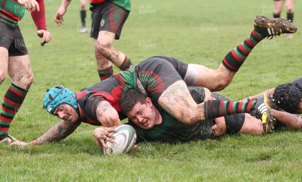 110516 - Caerphilly v Abercarn, SSE SWALEC League 3 East A - Abercarn's Aaron Davies presses towards the Caerphilly line