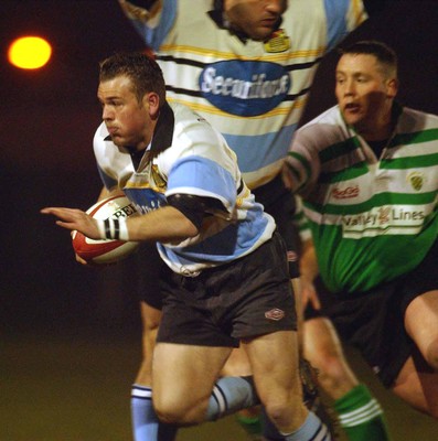 140203 - Caerphilly v Ebbw Vale - Welsh Premiership - Ebbw Vale's Scott Mitchell breaks