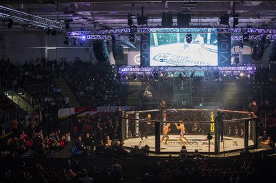 081218 - Cage Warriors 100 - General View of the Cardiff Ice Arena