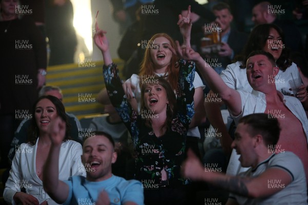 081218 - Cage Warriors 100 - Fans enjoy the atmosphere