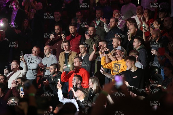 091218 - Cage Warriors 100 - Fans
