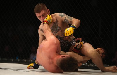 290918 - Cage Warriors 97 - Luke Shanks v Jason Jenkins (Ebbw Vale) - Jenkins is dominated by Shanks