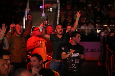 290918 - Cage Warriors 97 - Fans