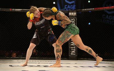 290918 - Cage Warriors 97 - Cory McKenna (Black Top) v Micol DiSegni (Green) - 