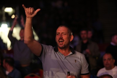 290918 - Cage Warriors 97 - Fans