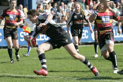 17.04.10 Carmarthen Quins RFC v Pontypridd RFC - Swales Cup semi final - Pontypridd's Rhys Downes touches down to score a try. 