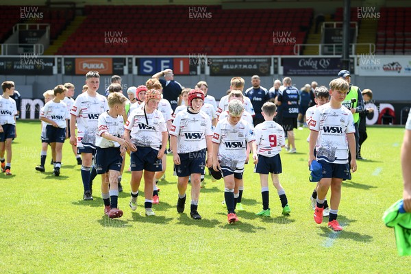 210525 - Carmarthen v Swansea - WSRU Junior Group - U11s DC Thomas Plate Final - Dejected Swansea at full time