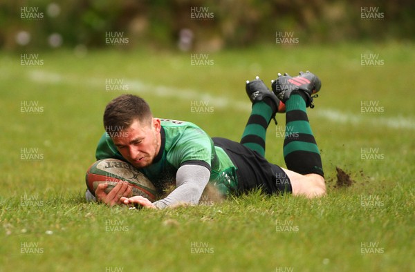 290417 - Cambrian Welfare RFC v Taffs Well RFC - WRU Division 3 East Central A - Jackson Huntley of Cambrian Welfare scores a try  