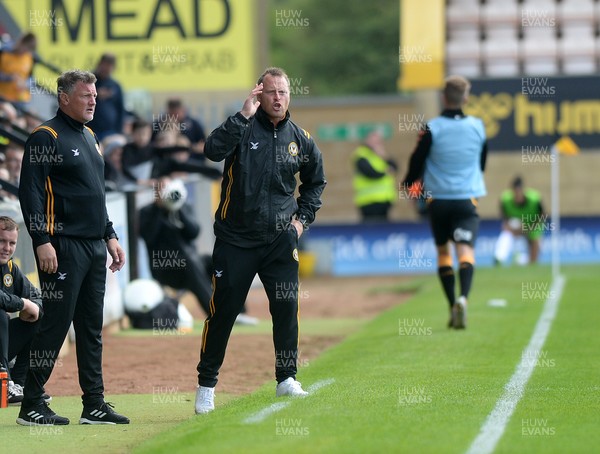100819 - Cambridge United v Newport County - Sky Bet League 2 -  Newport manager Michael Flynn shouts orders from the touchline 