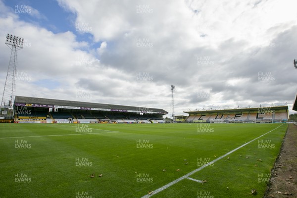 101020 - Cambridge United v Newport County - Sky Bet League 2 - General View of Abbey Stadium 
