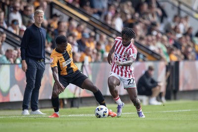 Cambridge United v Newport County 300825