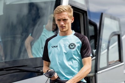 300825 - Cambridge United v Newport County - Sky Bet League 2 - Newport County’s Matthew Smith