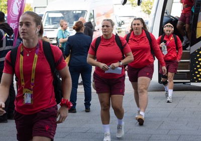 300825 - Canada v Wales, Women’s Rugby World Cup - Lisa Neumann of Wales and Kelsey Jones of Wales arrive at the stadium ahead of the match against Canada