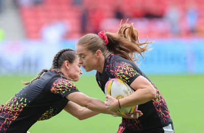300825 - Canada v Wales, Women’s Rugby World Cup - Lisa Neumann of Wales during warm up ahead of the match