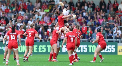 300825 - Canada v Wales, Women’s Rugby World Cup - Bethan Lewis of Wales wins the line out