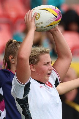 300825 - Canada v Wales, Women’s Rugby World Cup - Molly Reardon of Wales