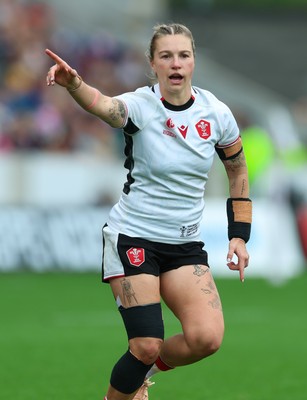 300825 - Canada v Wales, Women’s Rugby World Cup - Keira Bevan of Wales