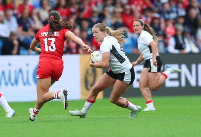300825 - Canada v Wales, Women’s Rugby World Cup - Carys Cox of Wales