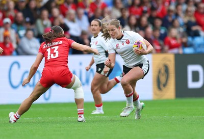 300825 - Canada v Wales, Women’s Rugby World Cup - Carys Cox of Wales