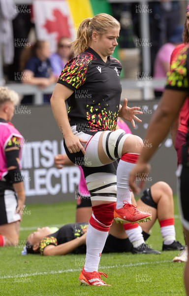 300825 - Canada v Wales, Women’s Rugby World Cup - Bethan Lewis of Wales during warm up ahead of the match