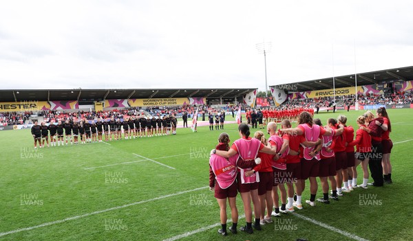 300825 - Canada v Wales, Women’s Rugby World Cup - The teams line up for the anthem