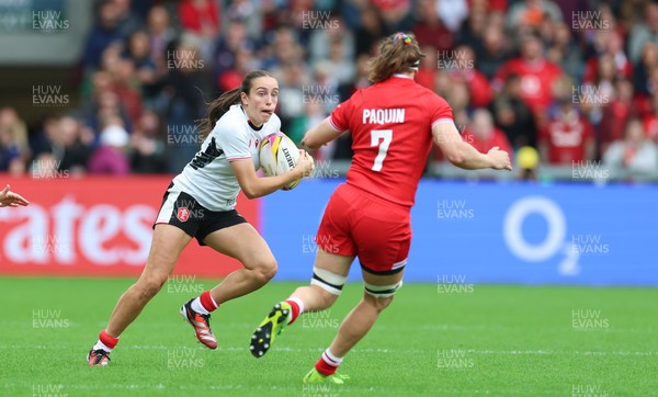 300825 - Canada v Wales, Women’s Rugby World Cup - Nel Metcalfe of Wales takes on Karen Paquin of Canada