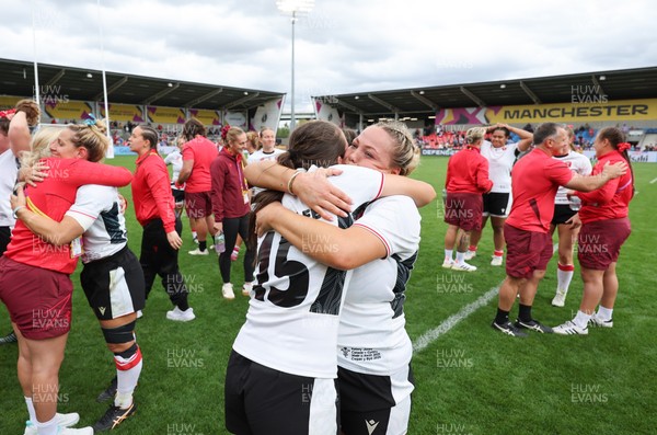 300825 - Canada v Wales, Women’s Rugby World Cup - Kelsey Jones of Wales and Nel Metcalfe of Wales at the end of the match