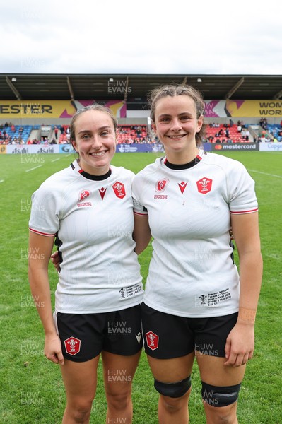 300825 - Canada v Wales, Women’s Rugby World Cup - Sisters Nel Metcalfe of Wales and Branwen Metcalfe of Wales at the end of the match