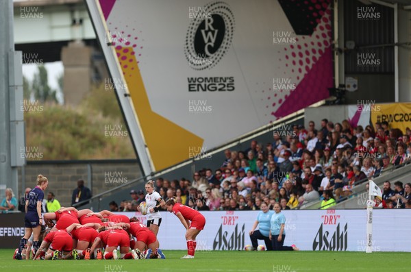 300825 - Canada v Wales, Women’s Rugby World Cup - Keira Bevan of Wales waits to put the ball in