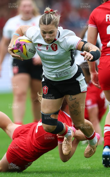 300825 - Canada v Wales, Women’s Rugby World Cup - Keira Bevan of Wales
