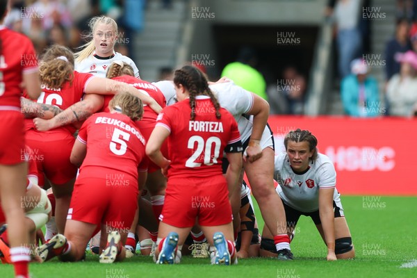300825 - Canada v Wales, Women’s Rugby World Cup - Branwen Metcalfe of Wales