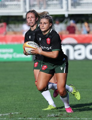 270822 - Canada Women v Wales Women, Summer 15’s World Cup Warm up match - Lowri Norkett of Wales breaks away with Elinor Snowsill of Wales in support