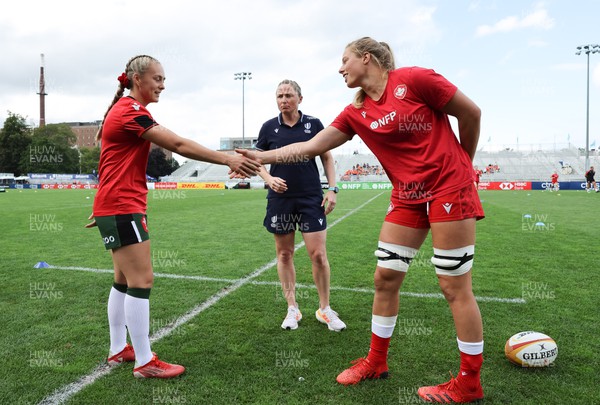 270822 - Canada Women v Wales Women, Summer 15’s World Cup Warm up match - Hannah Jones of Wales and Sophie de Goede of Canada during the coin toss
