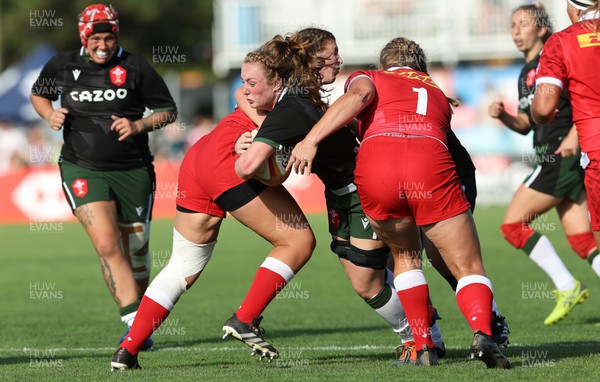 270822 - Canada Women v Wales Women, Summer 15’s World Cup Warm up match - Abbie Fleming of Wales charges forward