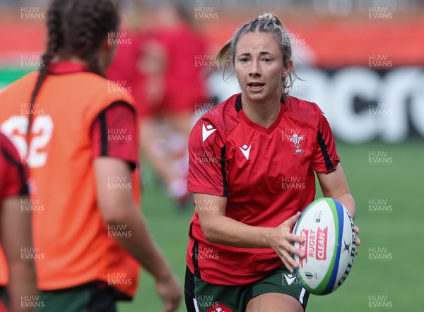 270822 - Canada Women v Wales Women, Summer 15’s World Cup Warm up match - Elinor Snowsill of Wales during warm up