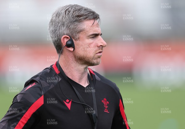 270822 - Canada Women v Wales Women, Summer 15’s World Cup Warm up match - Strength and Conditioning coach Eifion Roberts during warm up