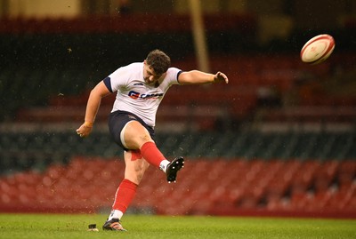 081221 - Cardiff and Vale College v Llandovery College - Nationals Schools and Colleges Cup Final - Rhys Harris of Llandovery