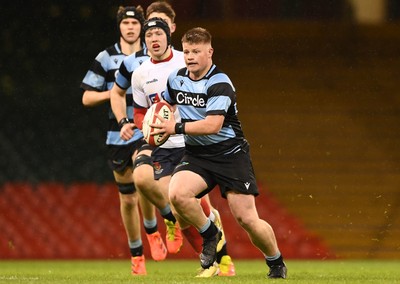 081221 - Cardiff and Vale College v Llandovery College - Nationals Schools and Colleges Cup Final - Sam Sully of Cardiff and Vale College