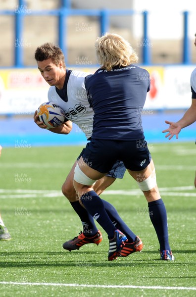 200313 - Cardiff Blues Training -Chris Chezjak