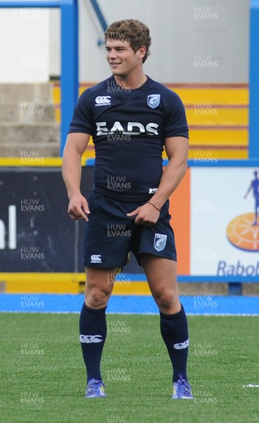 200313 - Cardiff Blues Training -Harry Robinson