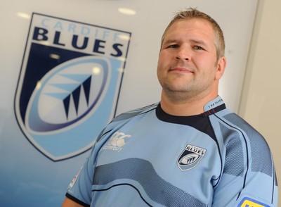04.08.09 - Rugby New signing for Cardiff Blues Darren Morris 