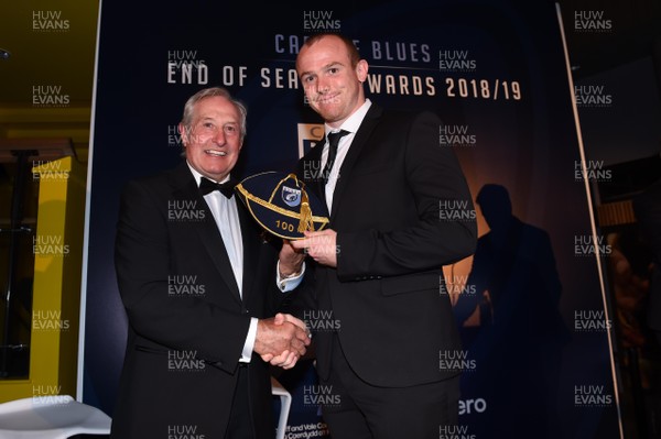 090519 - Cardiff Blues Awards - Dan Fish receives his 100th cap from Sir Gareth Edwards