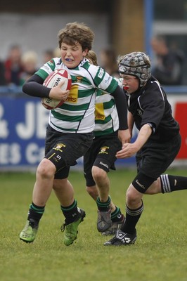 25.04.10 Cowbridge U12s v Rhiwbina U12s - Blues Cup - Action from The Under 12's Blues' cup Final: Cowbridge v Rhiwbina. 