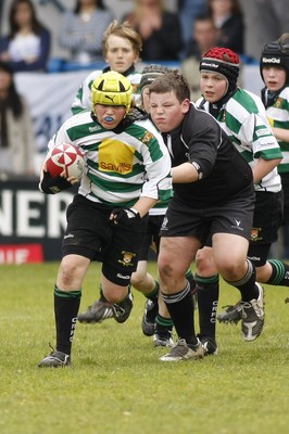 25.04.10 Cowbridge U12s v Rhiwbina U12s - Blues Cup - Action from The Under 12's Blues' cup Final: Cowbridge v Rhiwbina. 