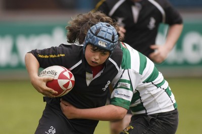 25.04.10 Cowbridge U12s v Rhiwbina U12s - Blues Cup - Action from The Under 12's Blues' cup Final: Cowbridge v Rhiwbina. 