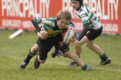 25.04.10 Cowbridge U12s v Rhiwbina U12s - Blues Cup - Action from The Under 12's Blues' cup Final: Cowbridge v Rhiwbina. 